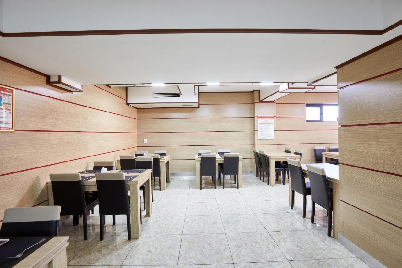 Nobel Hotel Baku Kültér fotó