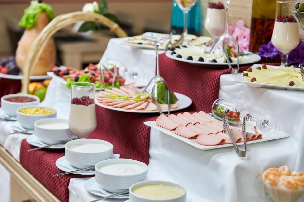 Nobel Hotel Baku Kültér fotó