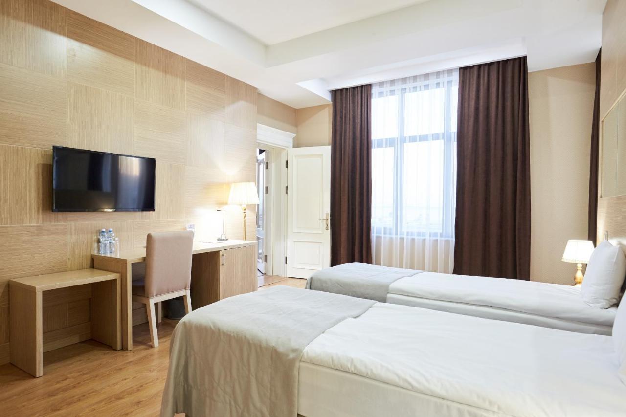Nobel Hotel Baku Kültér fotó